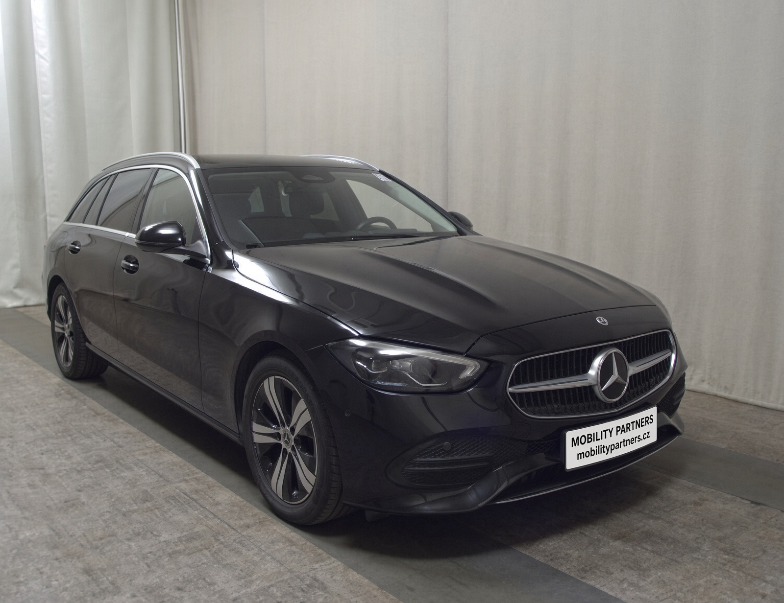 Dovezený vůz Mercedes-Benz C 220 T d, číslo 1873
